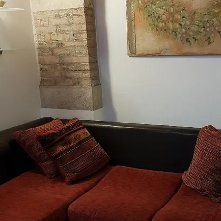 Casa Leonardo Da Vinci *