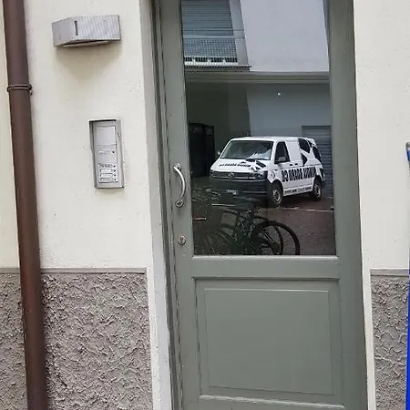 Casa Leonardo Da Vinci * Brescia